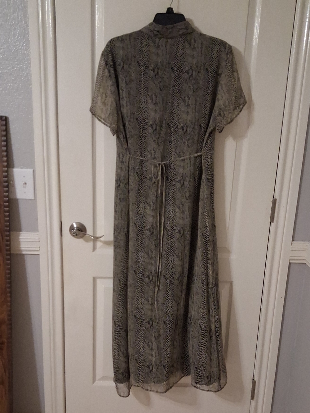 Robbie Bee Olive and Black Snake-Print Maxi Dress - Picture 5 of 6